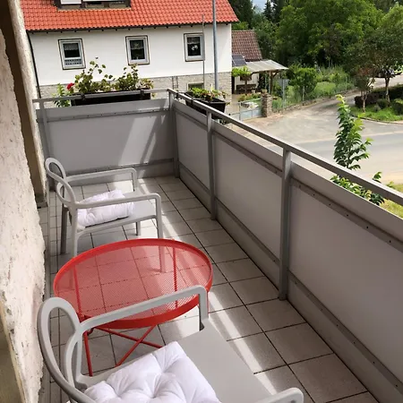 In Rot, Fraenkisches Design, Balkon In Nur 50 Schritten Zum Radweg, Ideal For Long Stay, Relocation Apartmanhotel 3*
